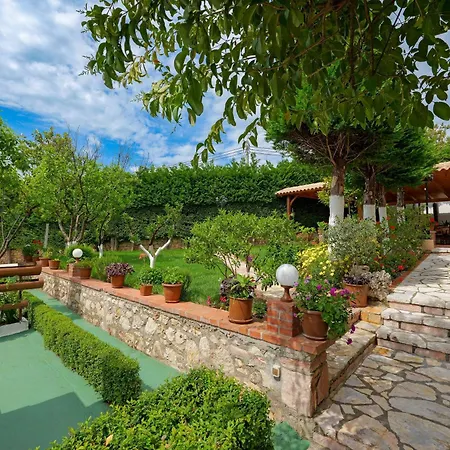 M Cako Villa *